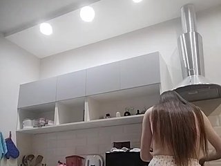 Erotični video klepet --MODEL--1