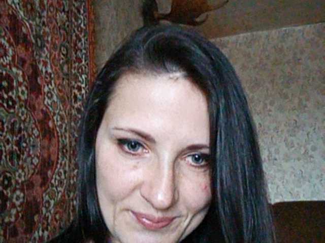 Oddajajo posnetke zaslona -BlackCandy-