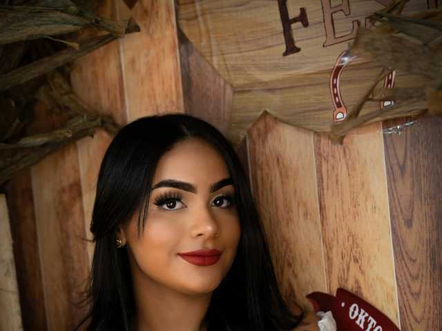 Fotografija profila -charlotte