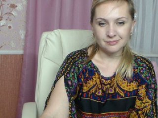 Oddajajo posnetke zaslona -HappIness-
