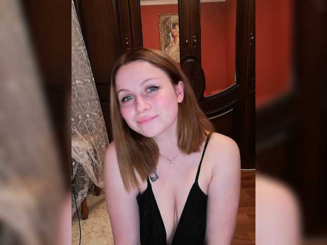 Oddajajo posnetke zaslona -HOTGIRL-