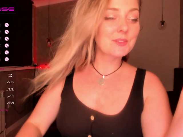 Oddajajo posnetke zaslona _JuliaSpace_