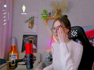 Erotični video klepet KiraRumGirl