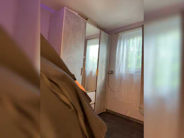 Oddajajo posnetke zaslona -MaybeBaby-