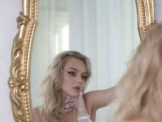 Erotični video klepet -Arisha-