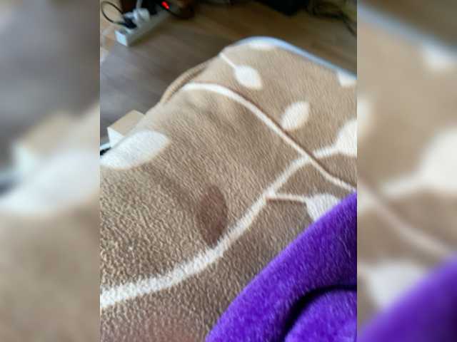 Oddajajo posnetke zaslona 0nlyHype