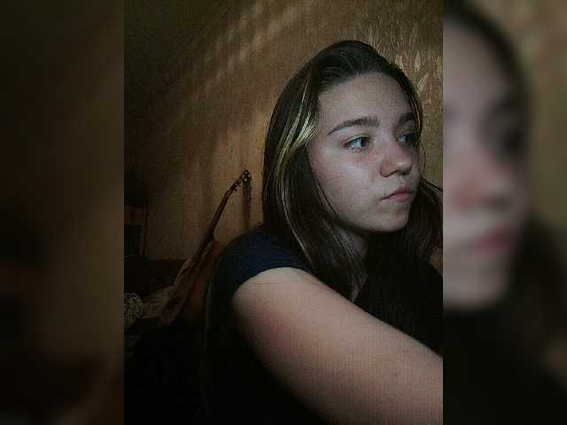 Oddajajo posnetke zaslona 18Kissa18