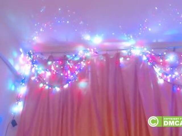 Oddajajo posnetke zaslona Misskristin