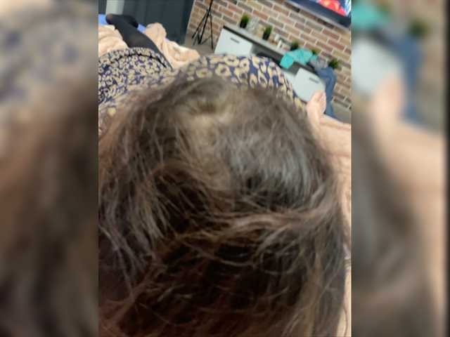 Oddajajo posnetke zaslona 1SexReal