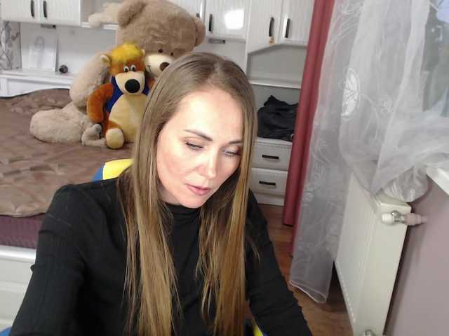 Oddajajo posnetke zaslona 69SexySecret69