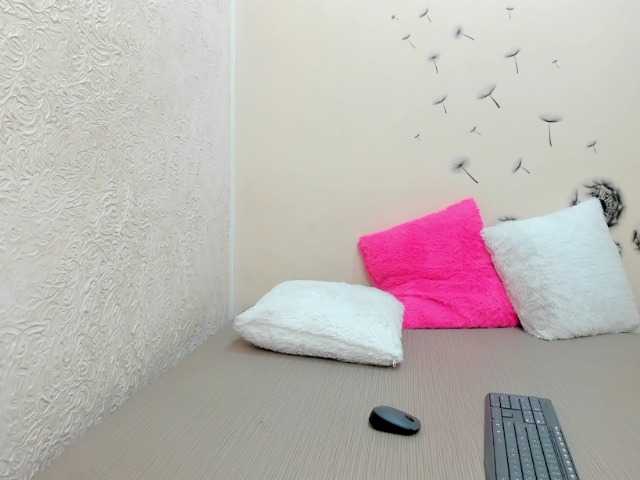 Oddajajo posnetke zaslona Abbey-Burrell