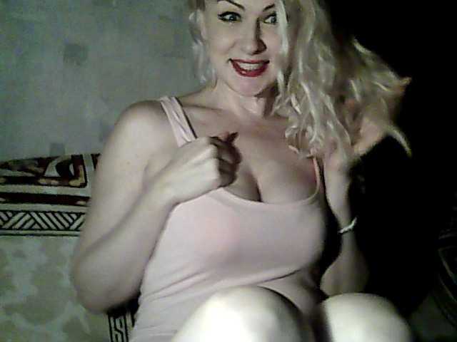 Oddajajo posnetke zaslona Abbi-love