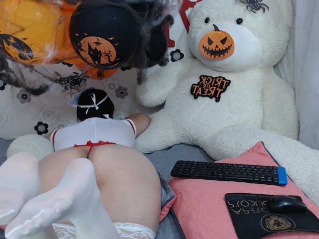 Fotografije Abby-Collinss happy halloween !!! #latina #ass #tattos #smile #boobs #feet #pussy #lovense #dildo #dj #plug