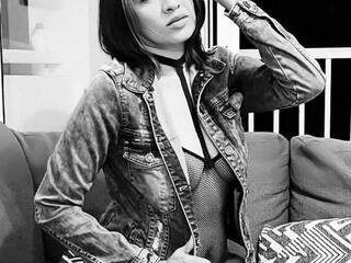 Erotični video klepet abby-latin