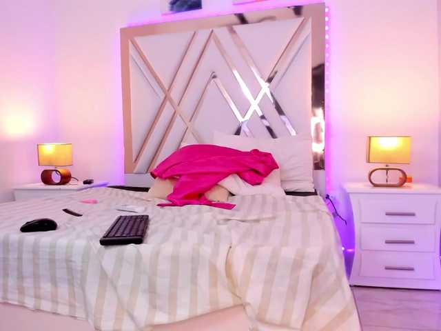 Oddajajo posnetke zaslona AbbyCooper