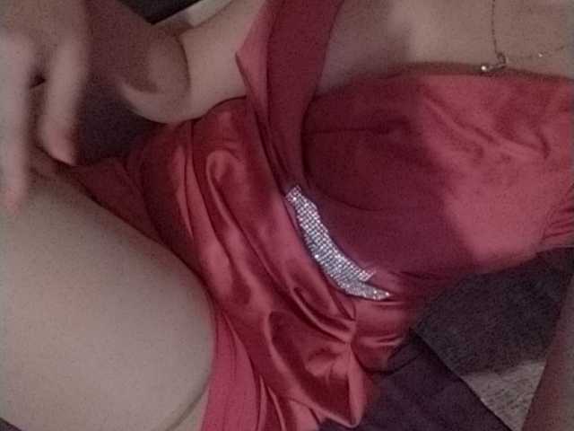 Oddajajo posnetke zaslona AbbyGlory