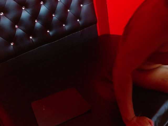 Oddajajo posnetke zaslona AbbySilver