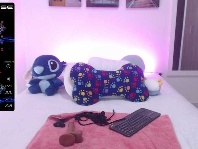 Oddajajo posnetke zaslona Abigail-v