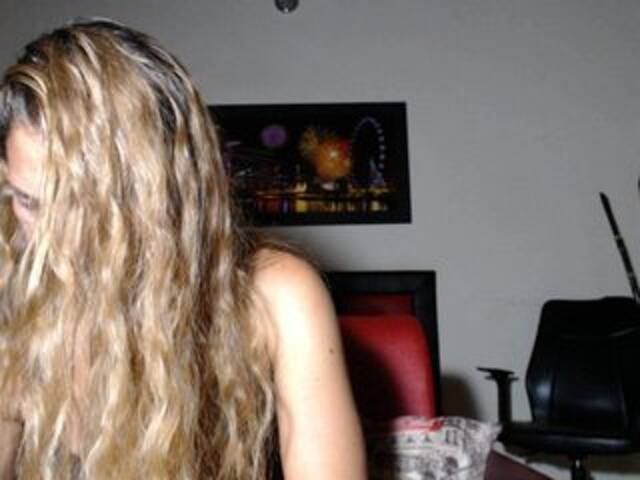 Oddajajo posnetke zaslona AbySimons