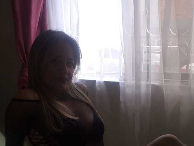 Profilna fotografija AddictLover69