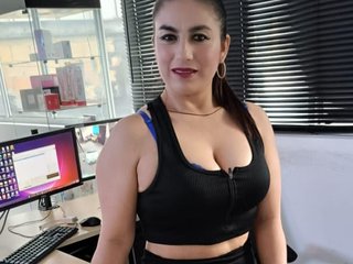 Erotični video klepet Addystuart-