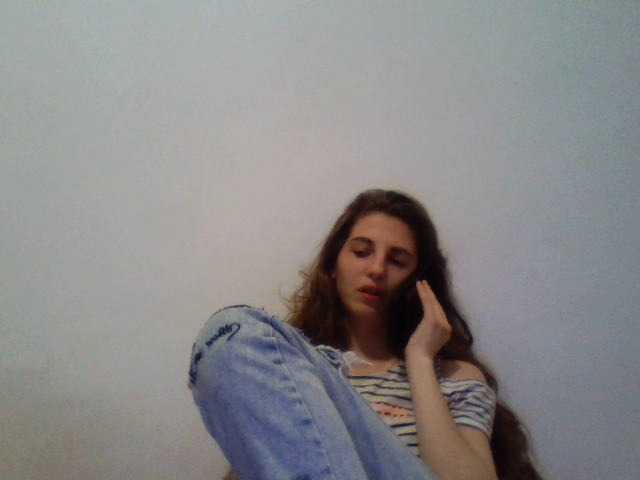 Oddajajo posnetke zaslona adela2002