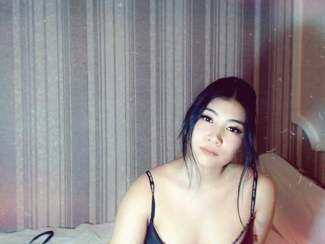 Fotografije adellasweety cum show^ get naked^ sguirt ^ asian play with pussy