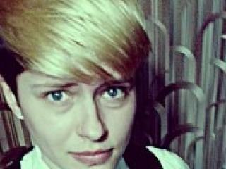 Erotični video klepet adonnni