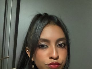 Erotični video klepet Adrianagrandeee