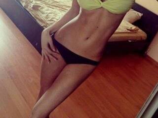 Erotični video klepet BellaO18