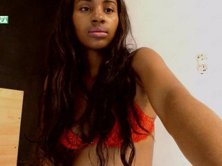 Oddajajo posnetke zaslona AfricanCuyyn