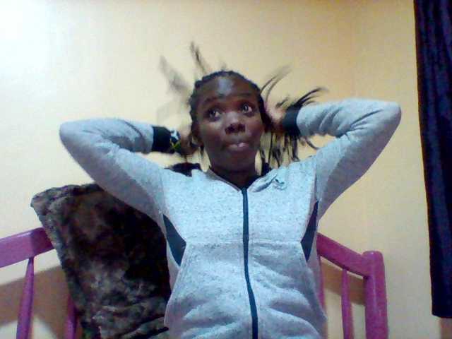 Oddajajo posnetke zaslona africanqueen2