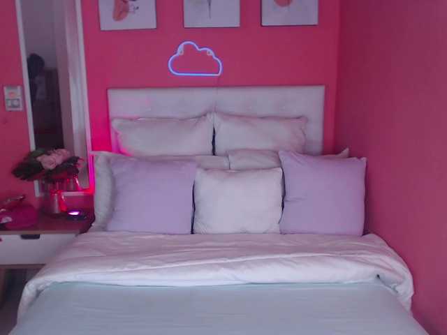 Oddajajo posnetke zaslona aiitanna