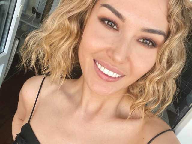 Fotografija profila AishaMoon