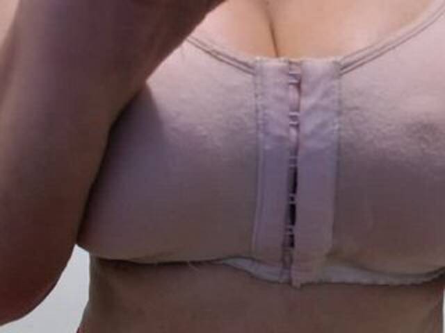 Oddajajo posnetke zaslona AkemiAlonso