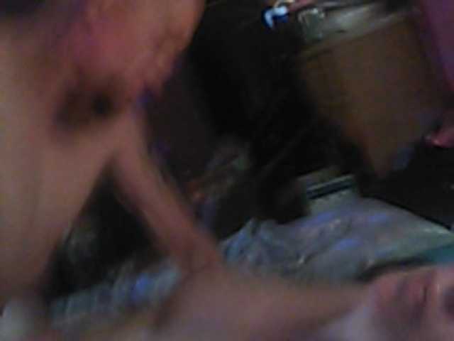 Oddajajo posnetke zaslona aktk420