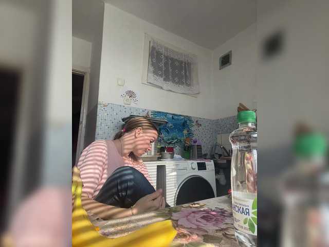 Oddajajo posnetke zaslona NeZabudka-