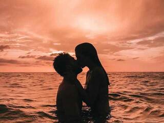 Erotični video klepet alex-fifi21