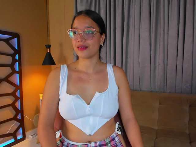 Oddajajo posnetke zaslona alexa-johnson