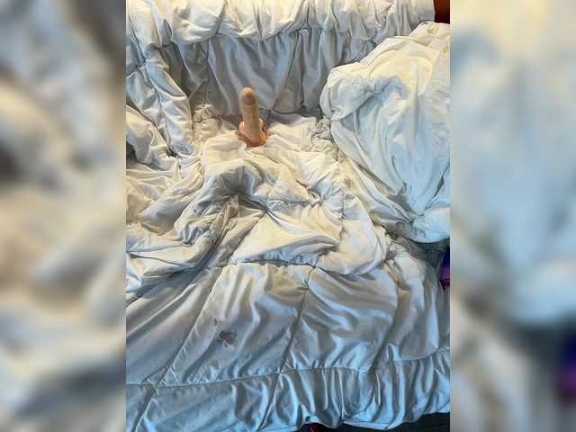 Oddajajo posnetke zaslona Cheeky_baby