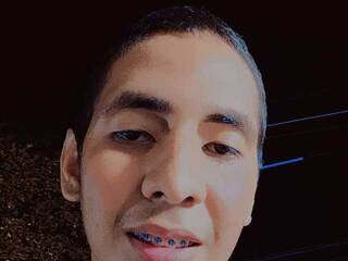 Erotični video klepet Alexcumhot