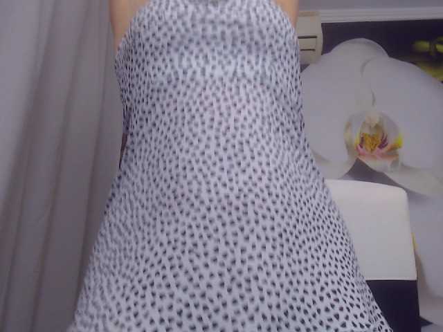 Oddajajo posnetke zaslona AlexiaDream