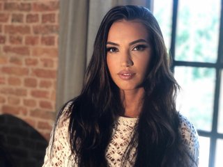 Erotični video klepet AlexisLovee