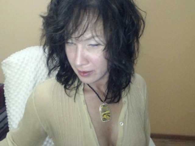 Oddajajo posnetke zaslona Alexsaww