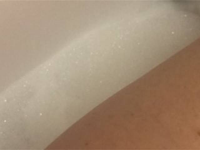 Oddajajo posnetke zaslona Alianakiss