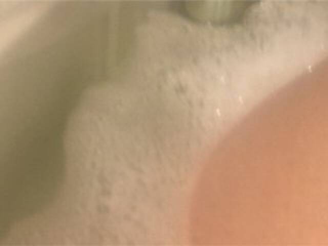 Oddajajo posnetke zaslona Alianakiss