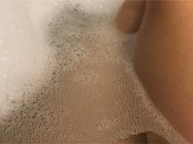 Oddajajo posnetke zaslona Alianakiss