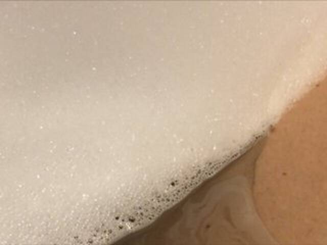 Oddajajo posnetke zaslona Alianakiss