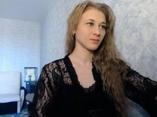 Oddajajo posnetke zaslona Alice88888