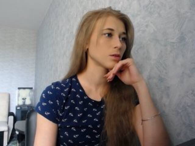 Oddajajo posnetke zaslona Alice88888